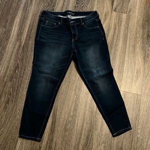 Maurice’s skinny ankle jean